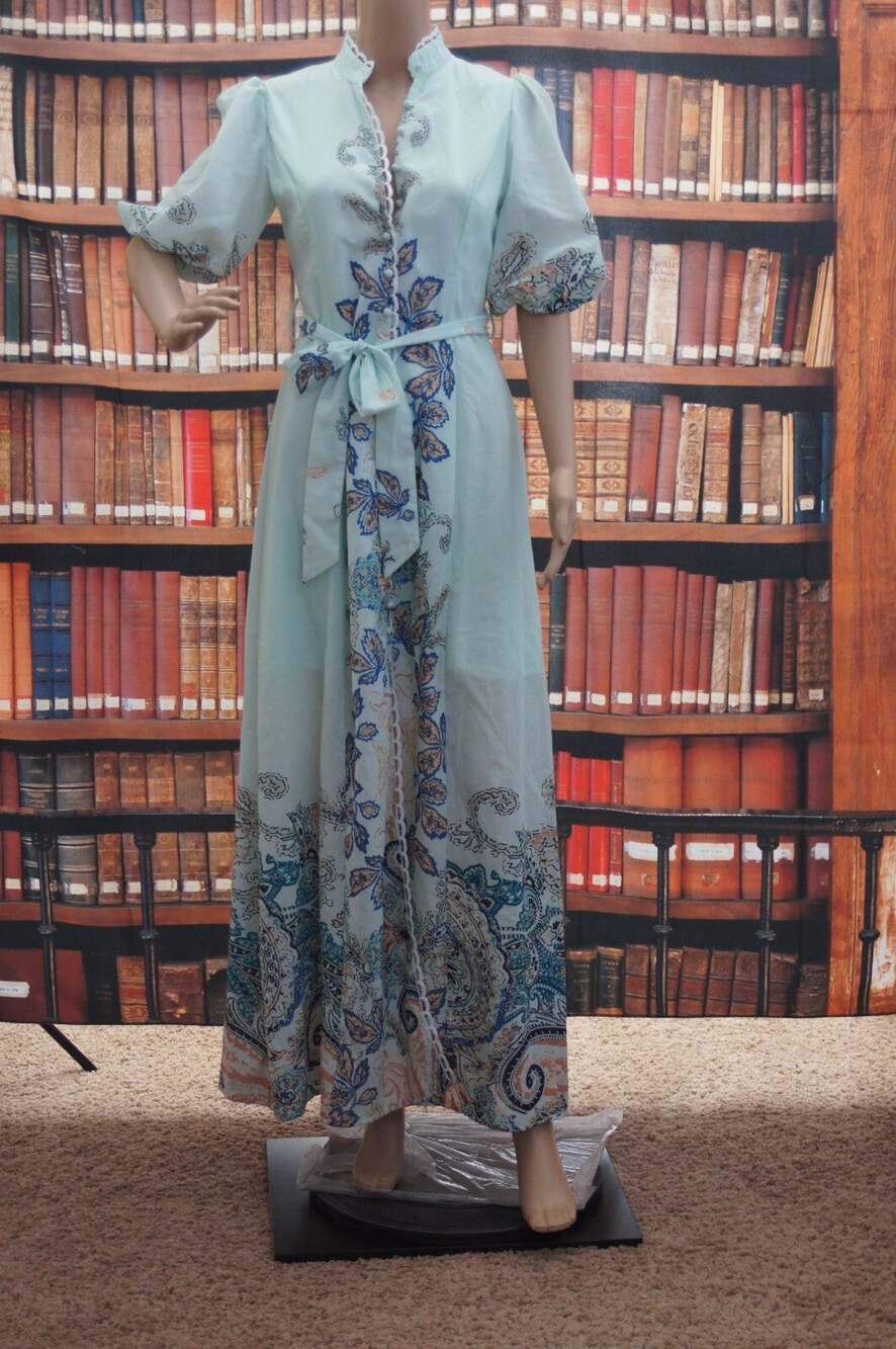 Chic Ways LIght Green Floral Pattern Puff Sleeve High Neck Lounge Dress size S